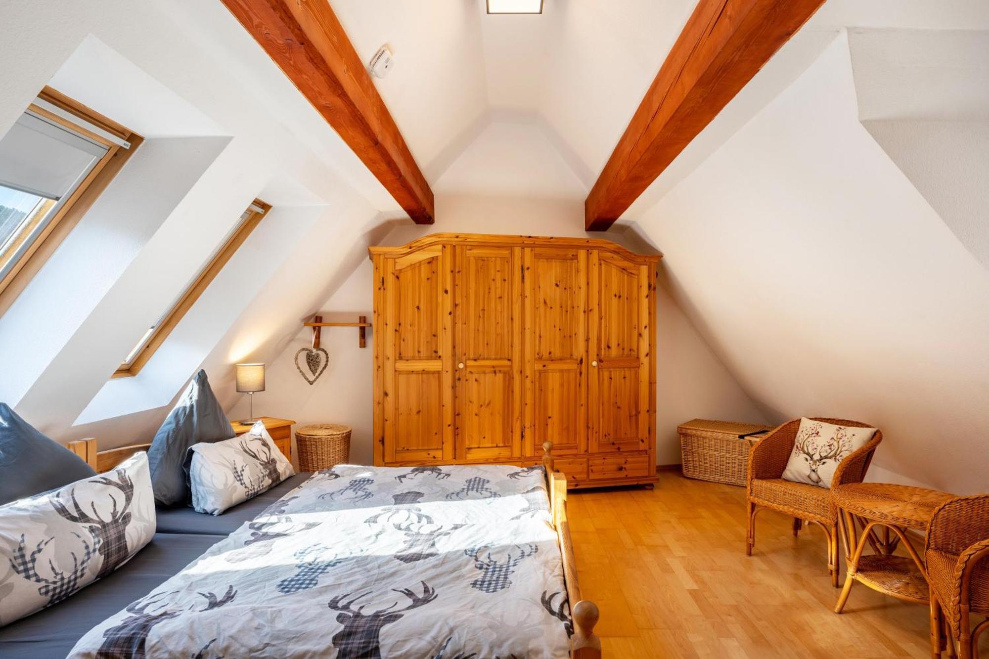 Appartamento Schwarzwaldnest Bad Wildbad Esterno foto